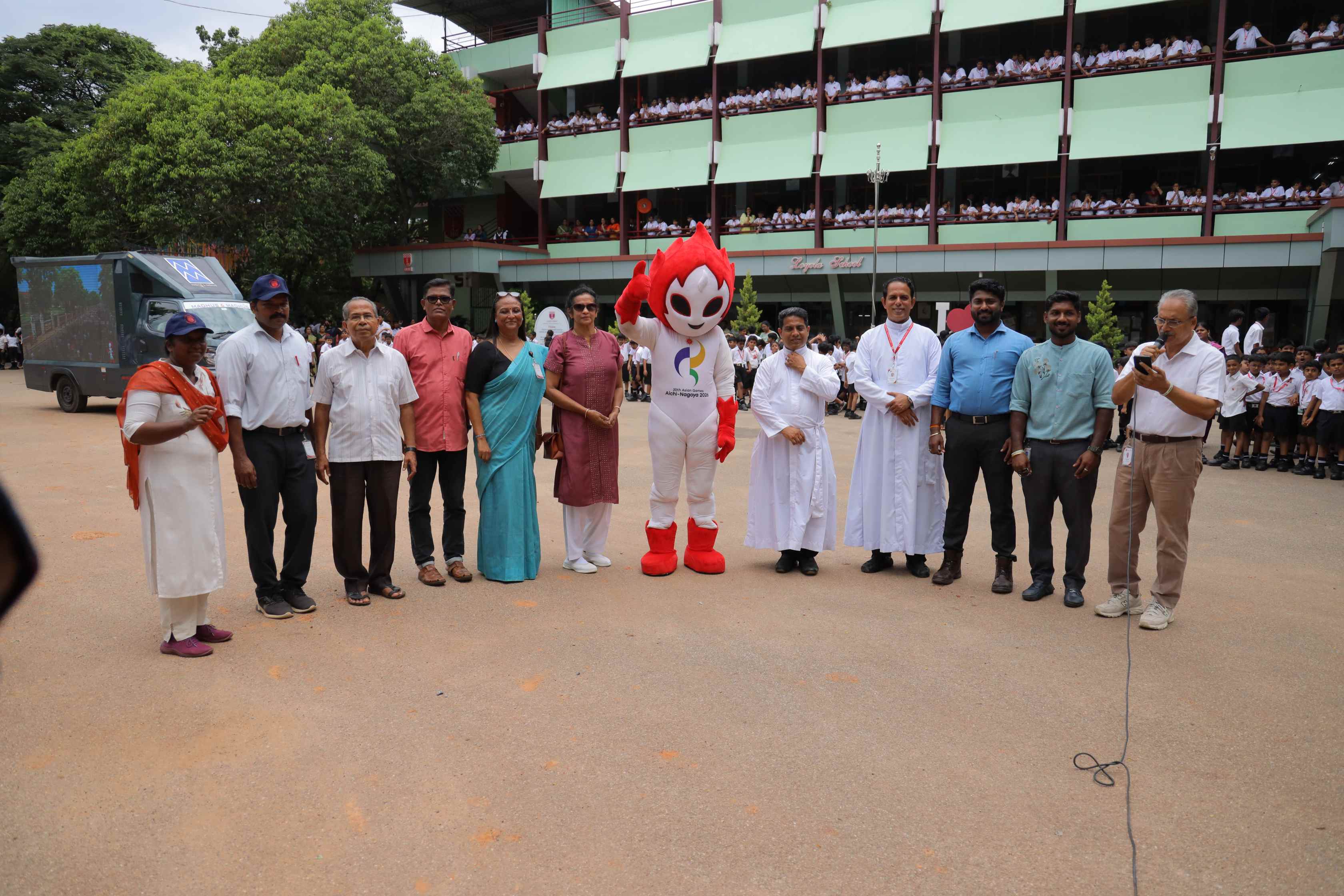 LOYOLA SCHOOL